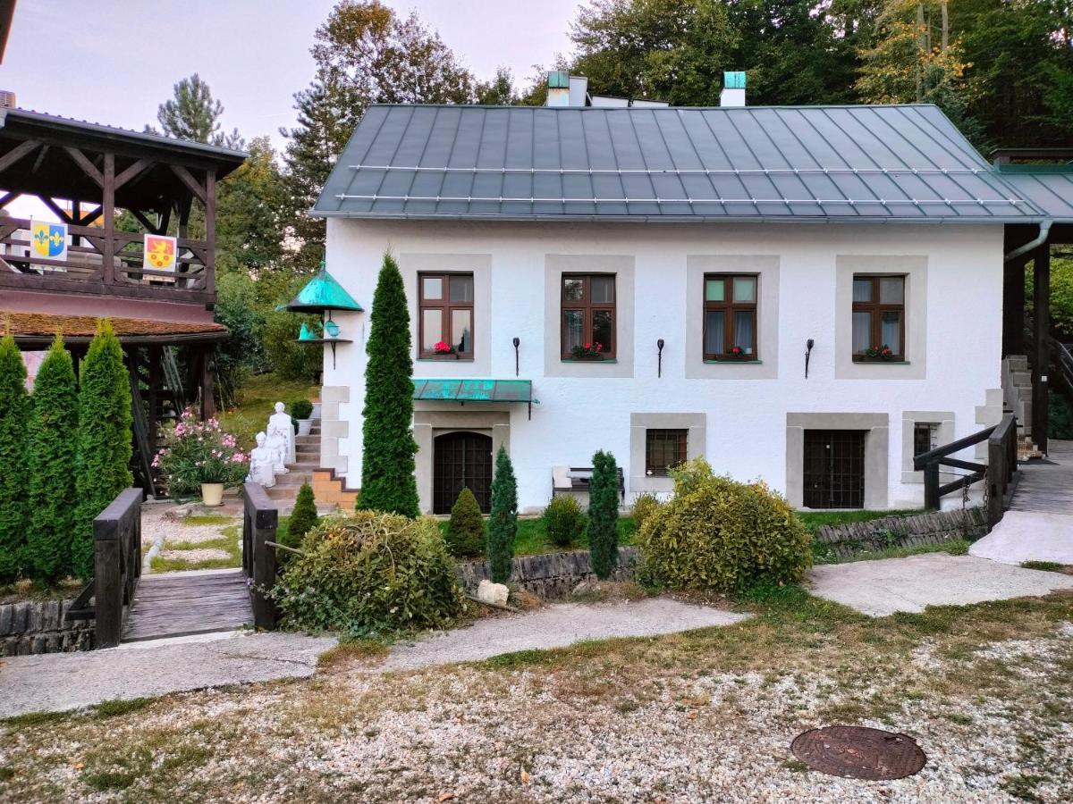 Paracelsus House Banská Bystrica Buitenkant foto